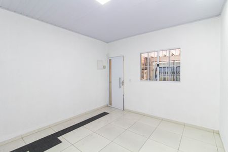 Casa para alugar com 70m², 2 quartos e 1 vagaSala