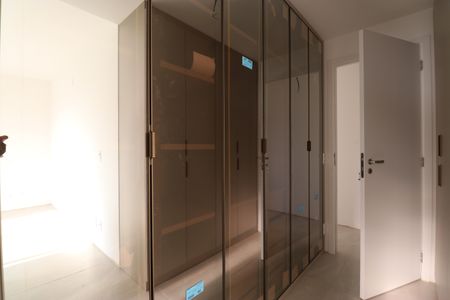 Apartamento à venda com 127m², 3 quartos e 2 vagasCloset