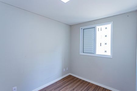 Quarto 1 de apartamento para alugar com 2 quartos, 44m² em Jardim Iris, São Paulo