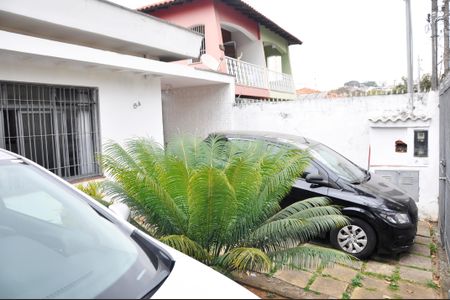 Casa à venda com 310m², 3 quartos e 5 vagas Casa à venda com 310m², 3 quartos e 5 vagasQuintal e Garagem