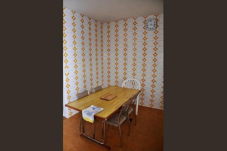 Casa à venda com 310m², 3 quartos e 5 vagas Casa à venda com 310m², 3 quartos e 5 vagasCozinha