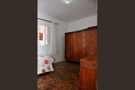 Casa à venda com 310m², 3 quartos e 5 vagas Casa à venda com 310m², 3 quartos e 5 vagasQuarto 2