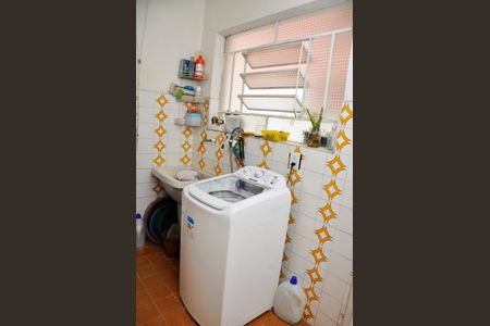 Casa à venda com 310m², 3 quartos e 5 vagas Casa à venda com 310m², 3 quartos e 5 vagasÁrea de Serviço