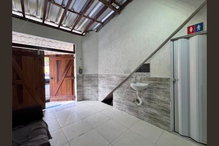 Casa de condomínio à venda com 120m², 3 quartos e 1 vagaGaragem