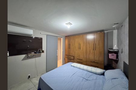 Casa de condomínio à venda com 120m², 3 quartos e 1 vagaSuíte 3