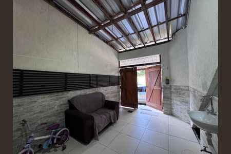 Casa de condomínio à venda com 120m², 3 quartos e 1 vagaGaragem