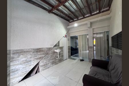 Casa de condomínio à venda com 120m², 3 quartos e 1 vagaGaragem