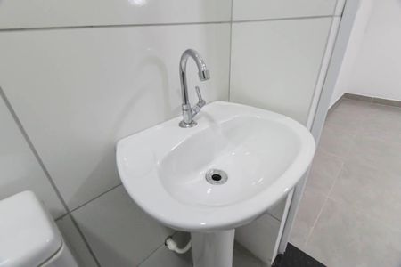 Apartamento para alugar com 50m², 2 quartos e sem vagaBanheiro