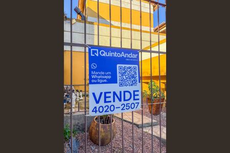 Casa de condomínio à venda com 90m², 2 quartos e 2 vagas Casa de condomínio à venda com 90m², 2 quartos e 2 vagasPlaca