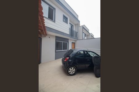 Casa à venda com 70m², 2 quartos e 2 vagas Casa à venda com 70m², 2 quartos e 2 vagasGaragem / Churrasqueira