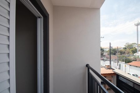 Casa à venda com 70m², 2 quartos e 2 vagasVaranda
