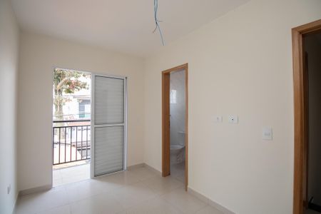Casa à venda com 70m², 2 quartos e 2 vagasSuíte 2