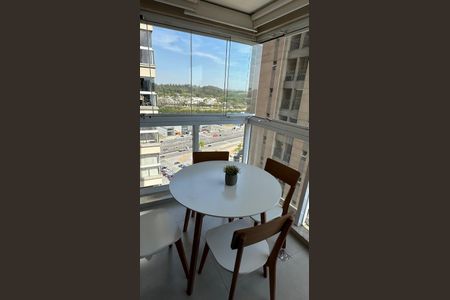 Apartamento à venda com 80m², 2 quartos e 2 vagasSacada