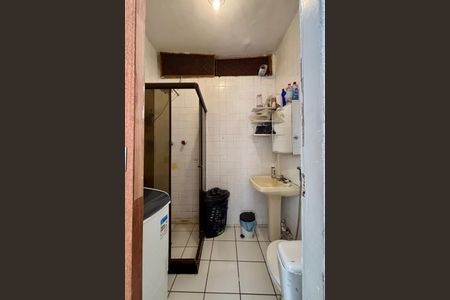 Apartamento para alugar com 35m², 1 quarto e sem vagaBanheiro da Suíte