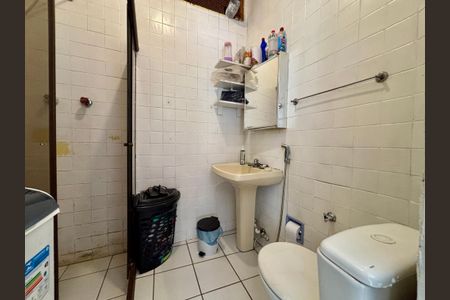 Apartamento para alugar com 35m², 1 quarto e sem vagaBanheiro da Suíte