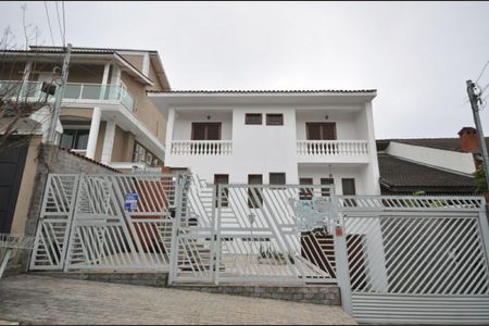 Casa para alugar com 350m², 4 quartos e 3 vagas Casa para alugar com 350m², 4 quartos e 3 vagasFachada