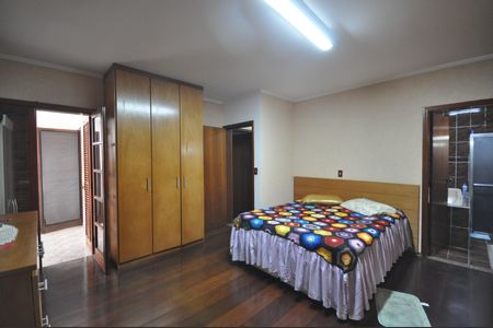 Casa para alugar com 350m², 4 quartos e 3 vagasSuíte 1