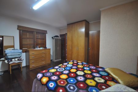 Casa para alugar com 350m², 4 quartos e 3 vagasSuíte 1