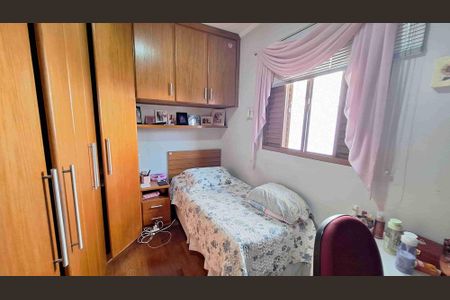 Casa à venda com 4 quartos, 150m² em Vila Germinal, São Paulo