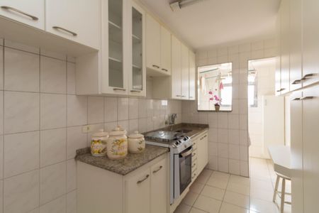 Apartamento à venda com 55m², 2 quartos e 1 vagaCozinha e Área de Serviço