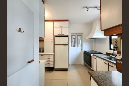 Apartamento para alugar com 204m², 3 quartos e 3 vagasCozinha