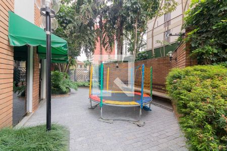Apartamento para alugar com 204m², 3 quartos e 3 vagasÁrea comum - Playground