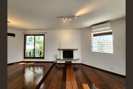 Apartamento para alugar com 204m², 3 quartos e 3 vagasSala