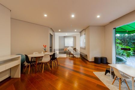 Apartamento para alugar com 204m², 3 quartos e 3 vagasÁrea comum - Salão de festas