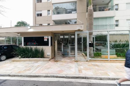 Apartamento à venda com 87m², 3 quartos e 2 vagas Apartamento à venda com 87m², 3 quartos e 2 vagasFachada e portaria