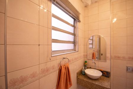 Apartamento à venda com 72m², 2 quartos e sem vagaBanheiro