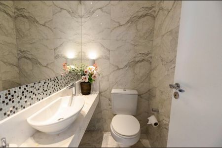 Apartamento à venda com 90m², 3 quartos e 2 vagas Apartamento à venda com 90m², 3 quartos e 2 vagasLavabo