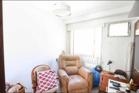 Apartamento à venda com 90m², 3 quartos e 2 vagas Apartamento à venda com 90m², 3 quartos e 2 vagasQuarto 1