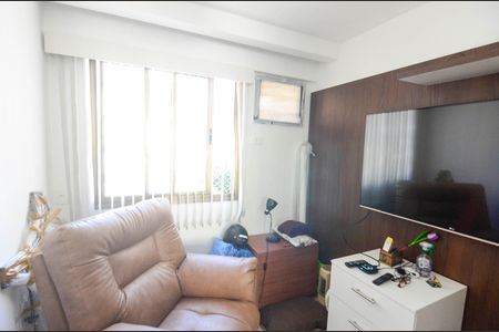Apartamento à venda com 90m², 3 quartos e 2 vagas Apartamento à venda com 90m², 3 quartos e 2 vagasQuarto 1