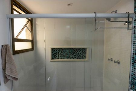 Apartamento à venda com 90m², 3 quartos e 2 vagas Apartamento à venda com 90m², 3 quartos e 2 vagasBanheiro Social