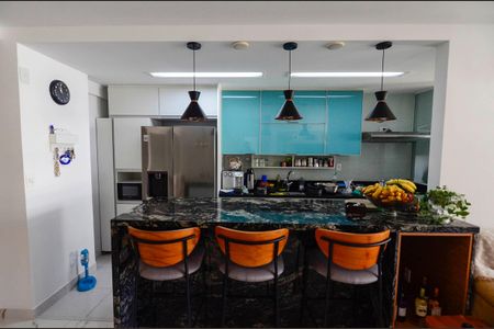 Apartamento à venda com 90m², 3 quartos e 2 vagas Apartamento à venda com 90m², 3 quartos e 2 vagasCozinha