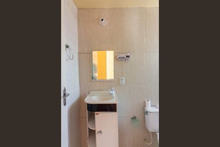 Apartamento à venda com 56m², 2 quartos e 1 vaga Apartamento à venda com 56m², 2 quartos e 1 vagaBanheiro
