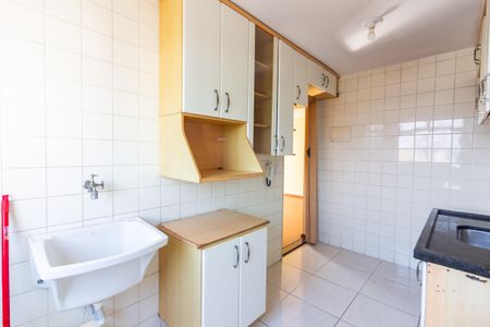 Apartamento à venda com 56m², 2 quartos e 1 vaga Apartamento à venda com 56m², 2 quartos e 1 vagaCozinha