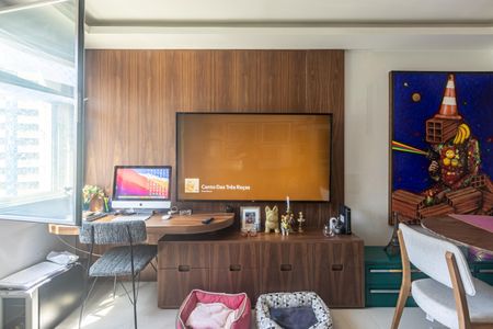 Apartamento à venda com 96m², 2 quartos e sem vaga Apartamento à venda com 96m², 2 quartos e sem vagaSala