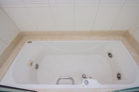 Apartamento para alugar com 155m², 3 quartos e 3 vagas Apartamento para alugar com 155m², 3 quartos e 3 vagasBanheiro da Suíte 3