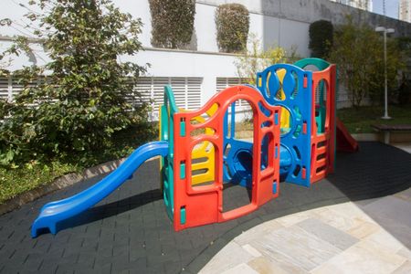 Apartamento para alugar com 155m², 3 quartos e 3 vagas Apartamento para alugar com 155m², 3 quartos e 3 vagasÁrea comum