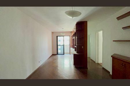 Sala de apartamento à venda com 2 quartos, 70m² em Pinheiros, São Paulo