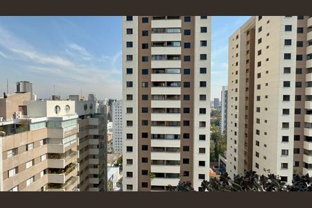 Sacada de apartamento à venda com 2 quartos, 70m² em Pinheiros, São Paulo