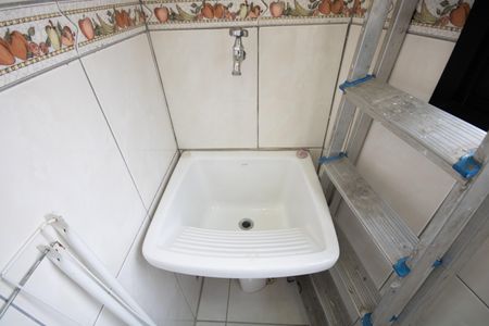 Apartamento para alugar com 76m², 2 quartos e 1 vagaÁrea de Serviço