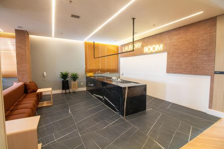 Studio à venda com 28m², 1 quarto e sem vaga Studio à venda com 28m², 1 quarto e sem vagaÁrea comum - Lavanderia