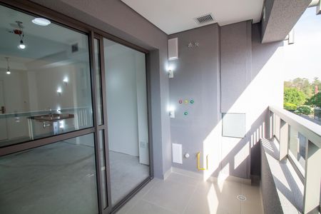 Studio à venda com 28m², 1 quarto e sem vaga Studio à venda com 28m², 1 quarto e sem vagaTerraço