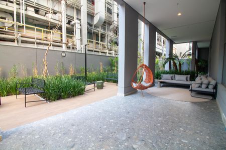 Studio à venda com 28m², 1 quarto e sem vaga Studio à venda com 28m², 1 quarto e sem vagaÁrea comum - Salão de Festas