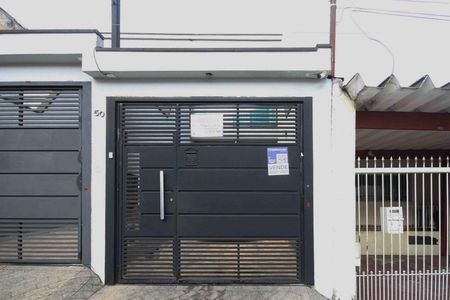 Casa à venda com 120m², 3 quartos e 2 vagasFachada