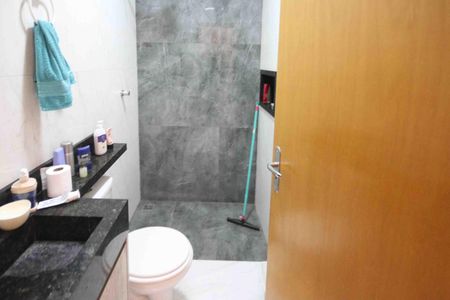 Casa à venda com 120m², 3 quartos e 2 vagasBanheiro Social