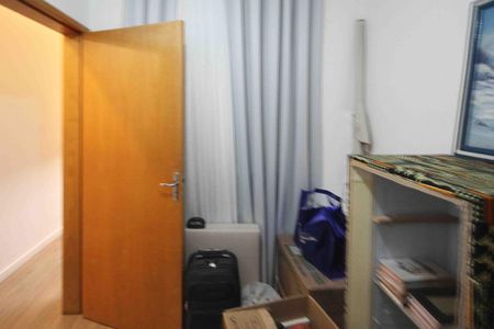 Casa à venda com 120m², 3 quartos e 2 vagasQuarto 02