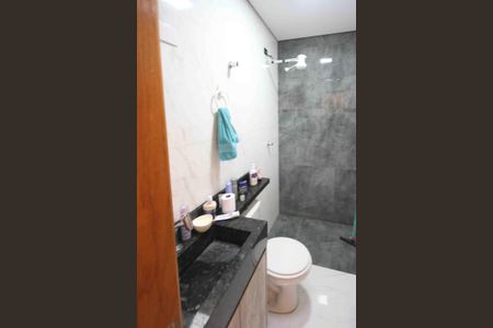 Casa à venda com 120m², 3 quartos e 2 vagasBanheiro Social